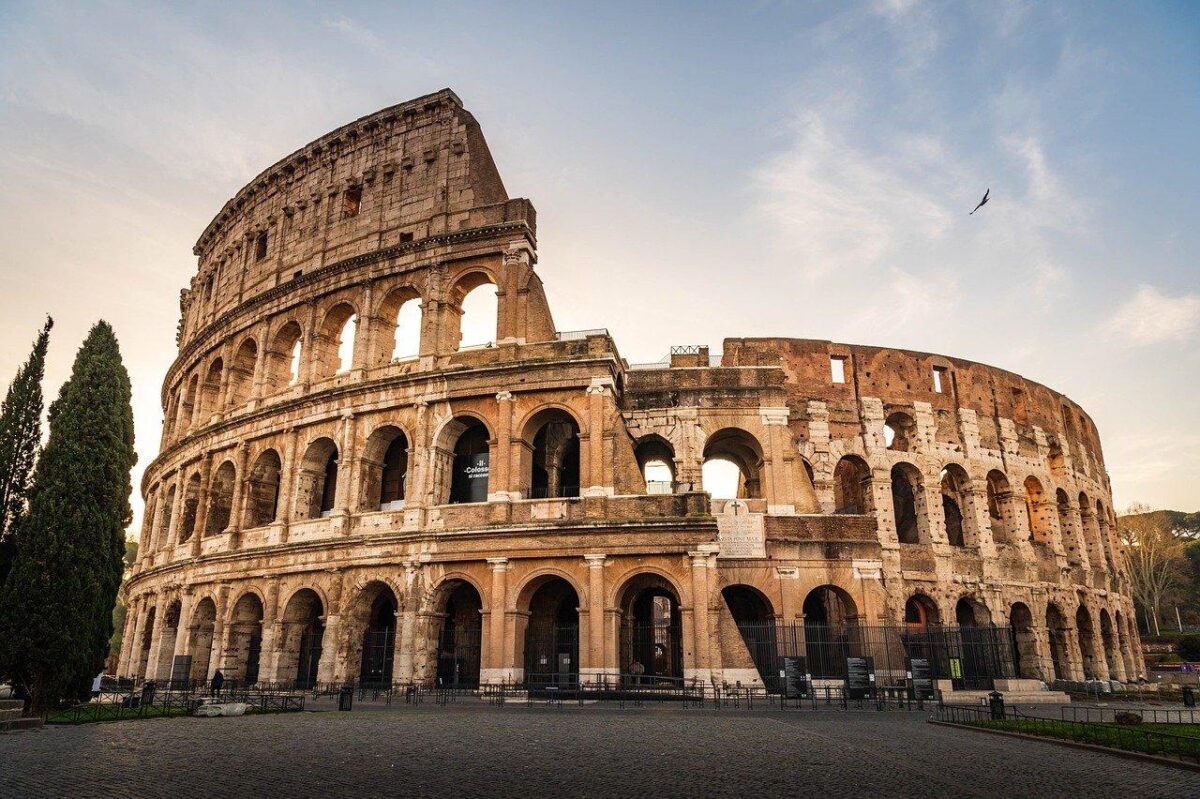 Moving to Italy Colosseum